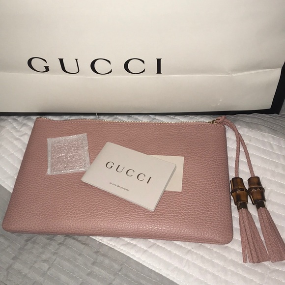 Gucci Handbags - 😱BRAND NEW😱 GUCCI PINK ZIP UP BAG // NEVER USED!